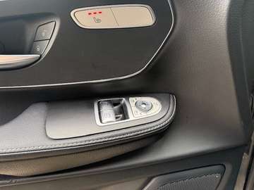 Mercedes-Benz V 300 V 300 d 4-Matic PACK AMG