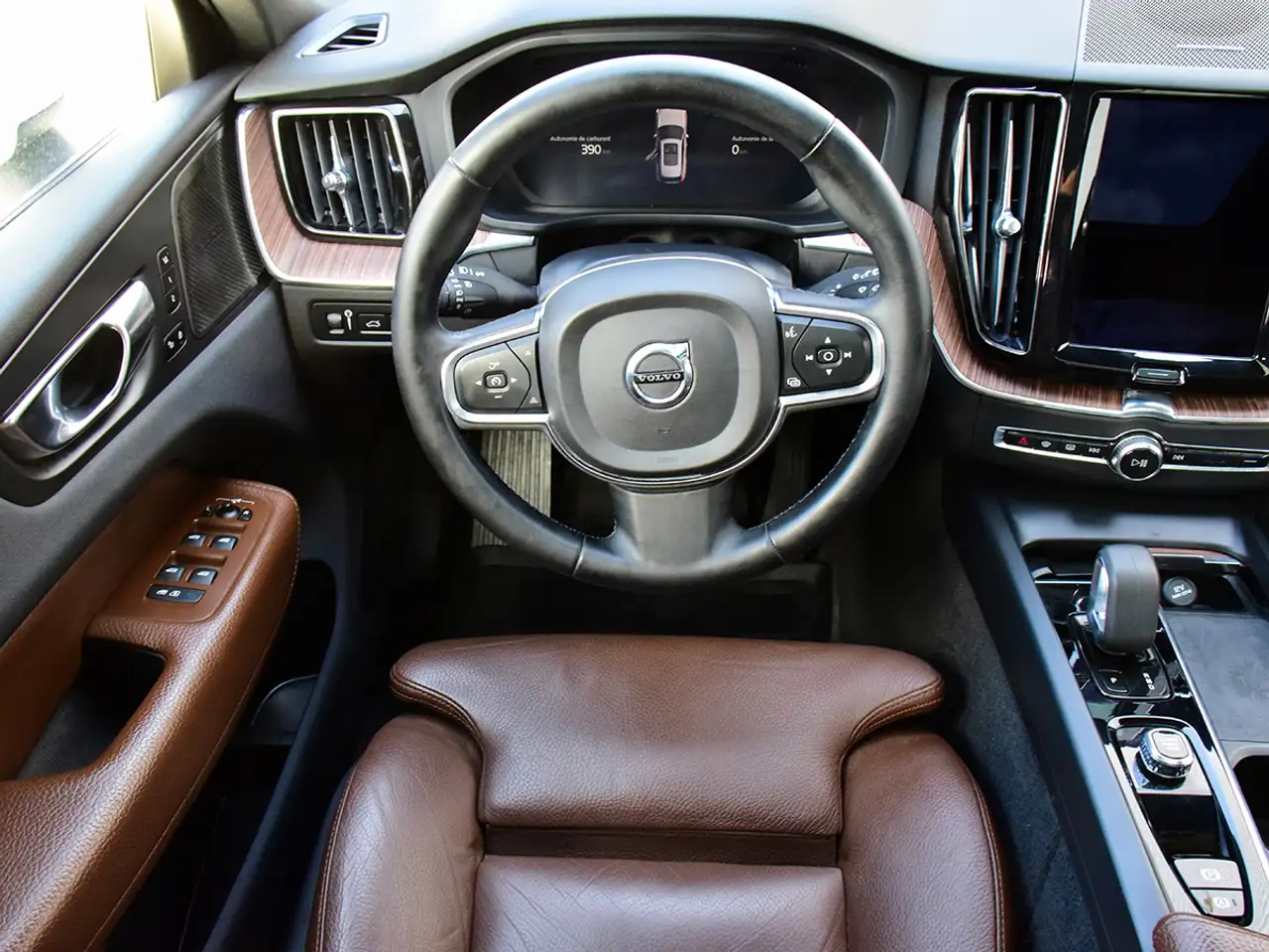 Volvo XC60 снимка Volvo XC60