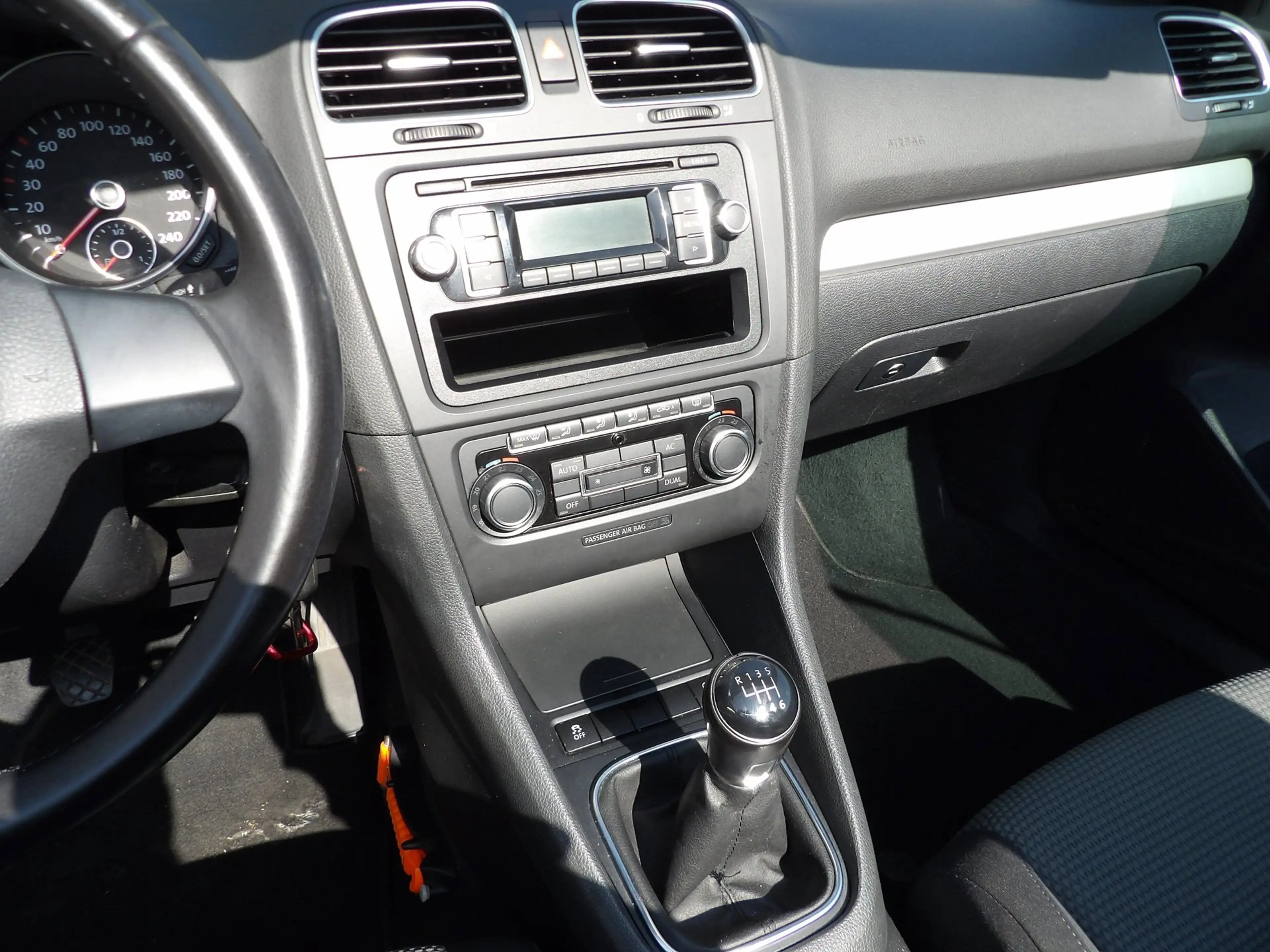 Volkswagen Golf Cabriolet 1.2 TSI BlueMotion MOOIE ONDERHOUDEN CABRIOLET INC — photo 9