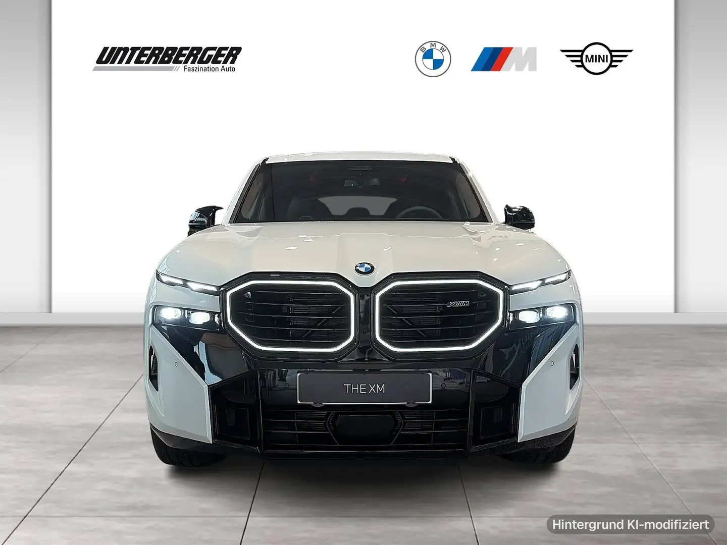 BMW XM M Sportpaket Pro | AHK | B&W Sound | Driving Assi Weiß - 2
