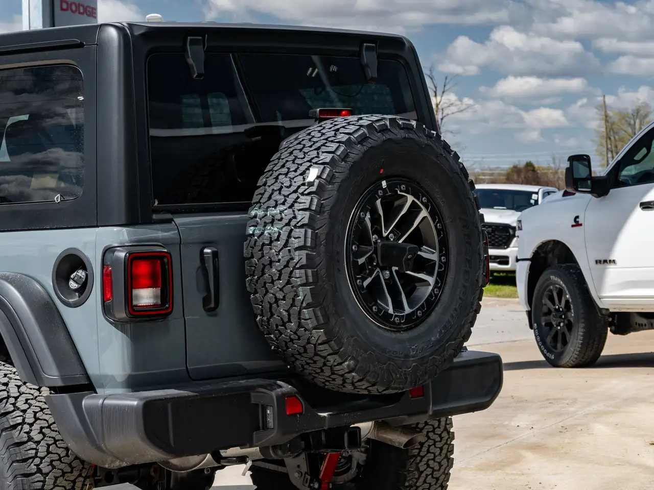 Jeep Wrangler снимка Jeep Wrangler