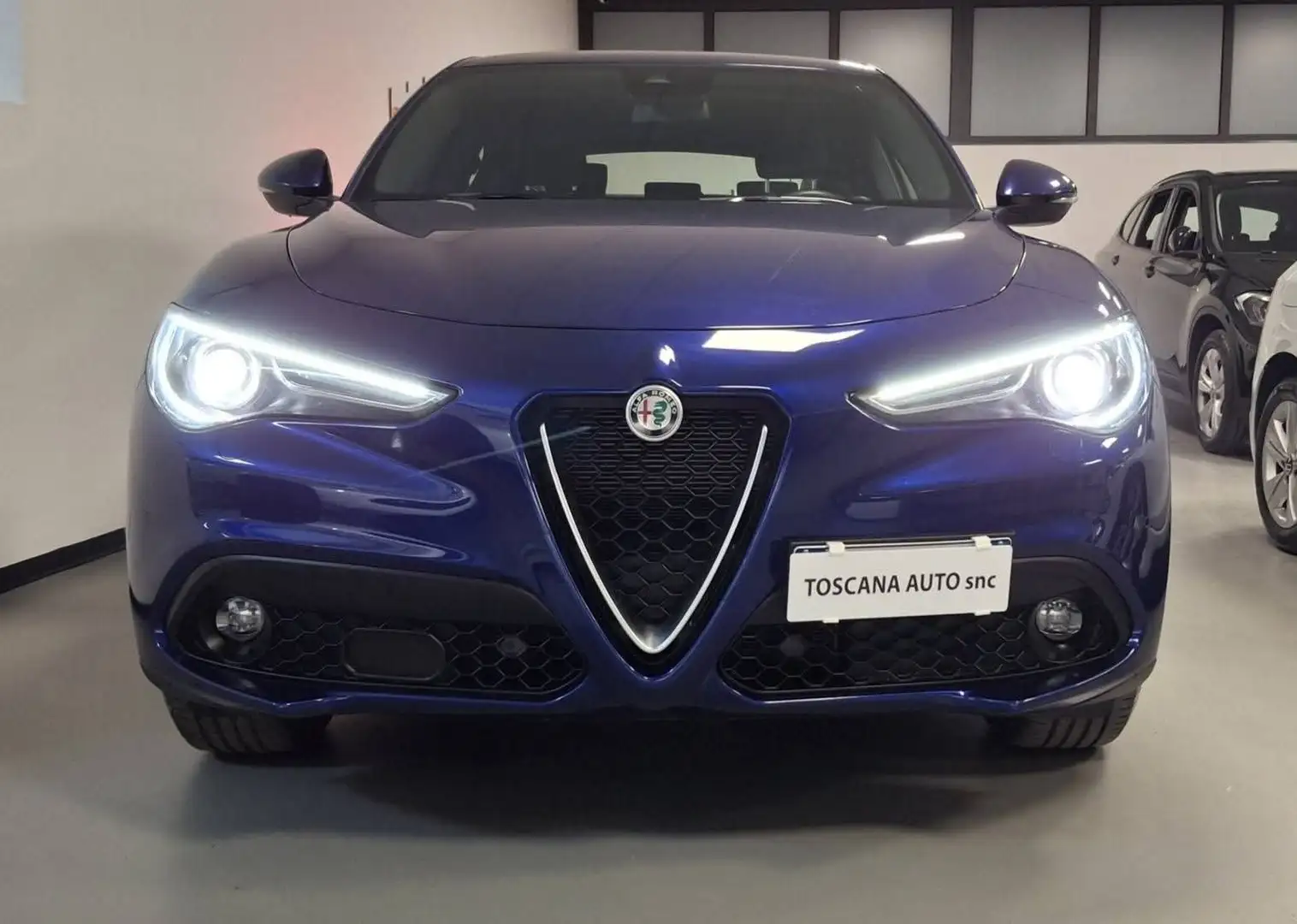 Alfa Romeo Stelvio Stelvio 11-2022  2.2 t Business rwd 160cv auto Blu/Azzurro - 2