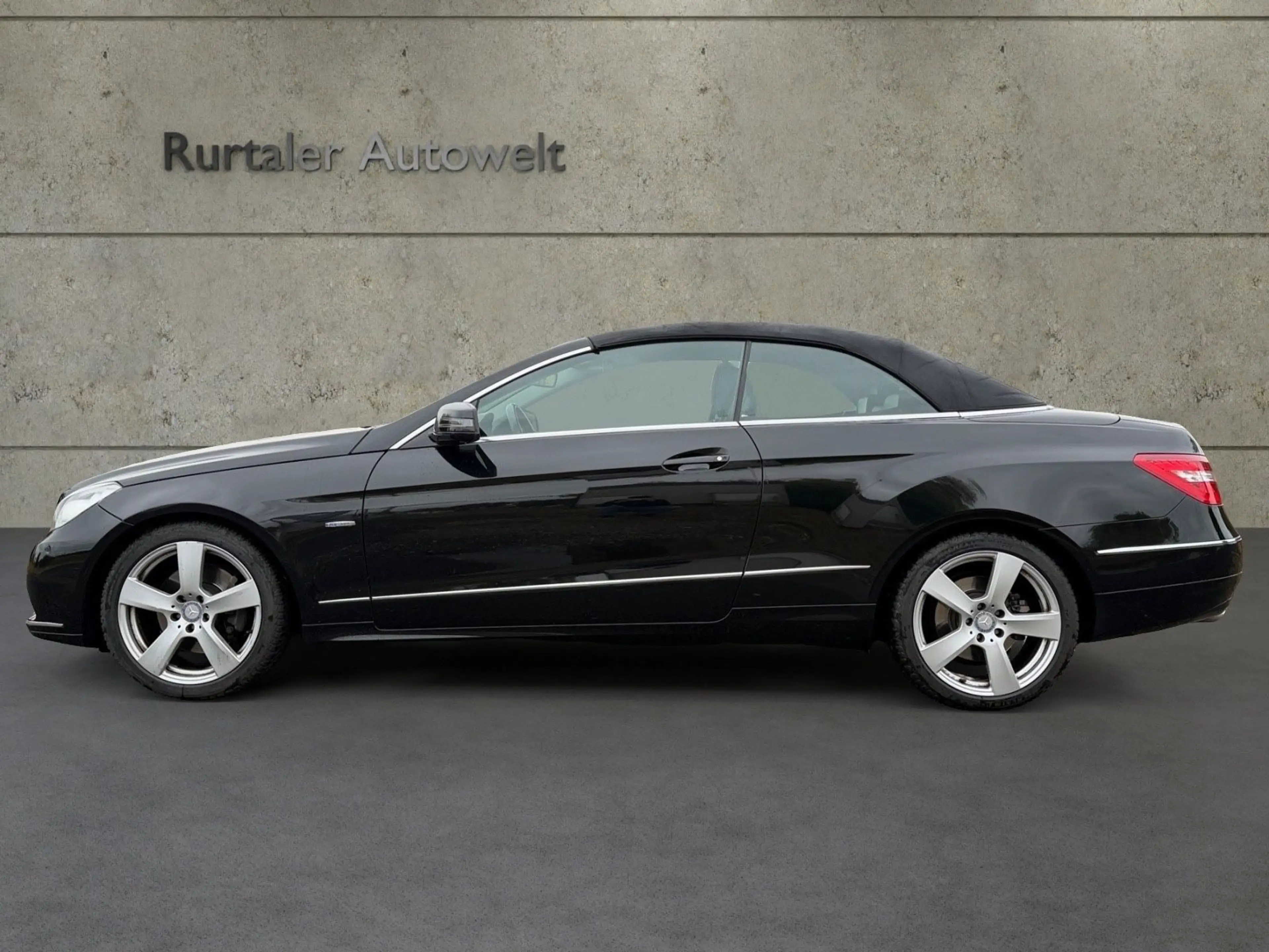 Mercedes-Benz E 350 E Cabrio E 350 CGI BlueEfficiency*AIRSCARF — photo 10