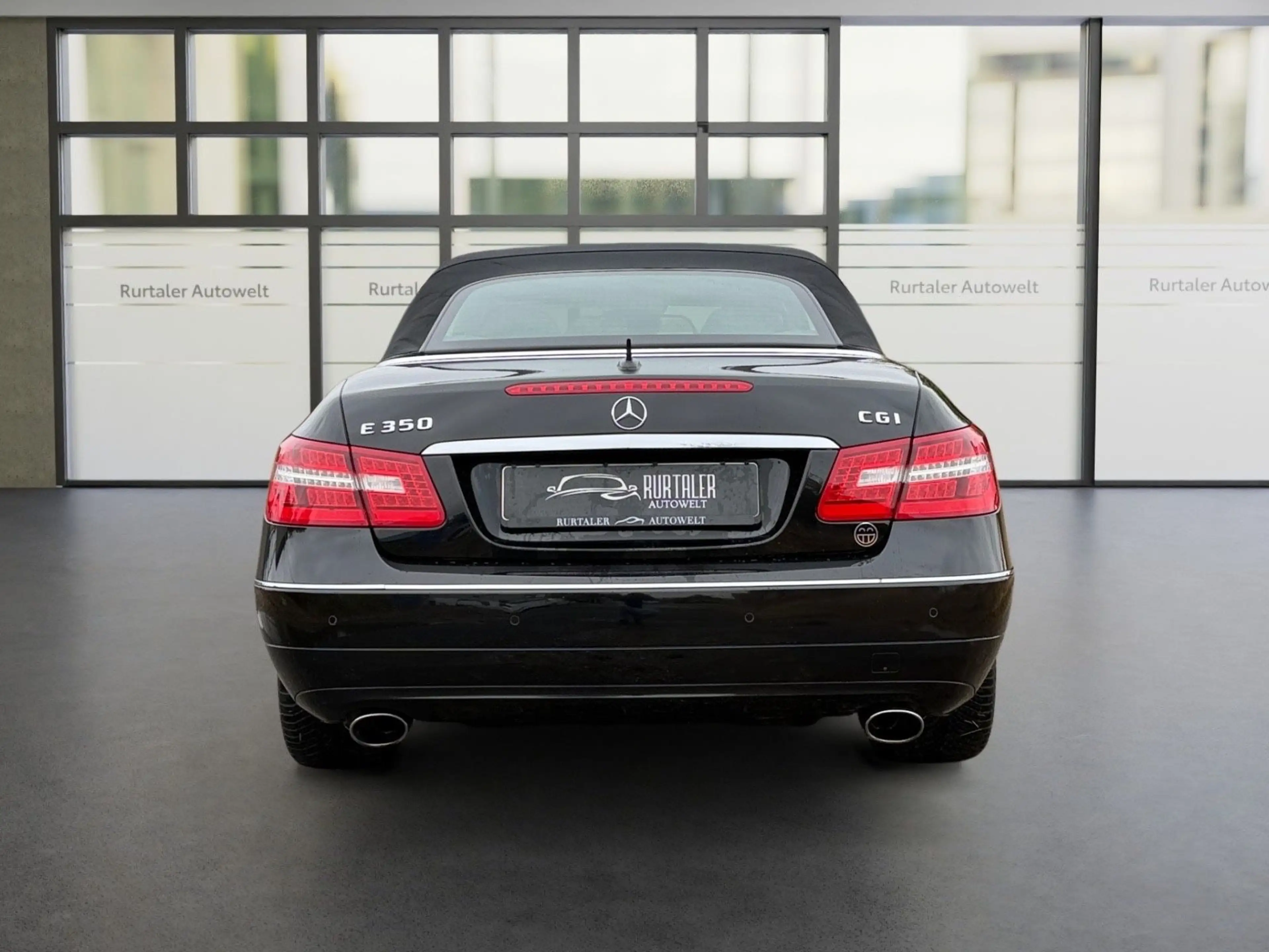 Mercedes-Benz E 350 E Cabrio E 350 CGI BlueEfficiency*AIRSCARF — photo 12
