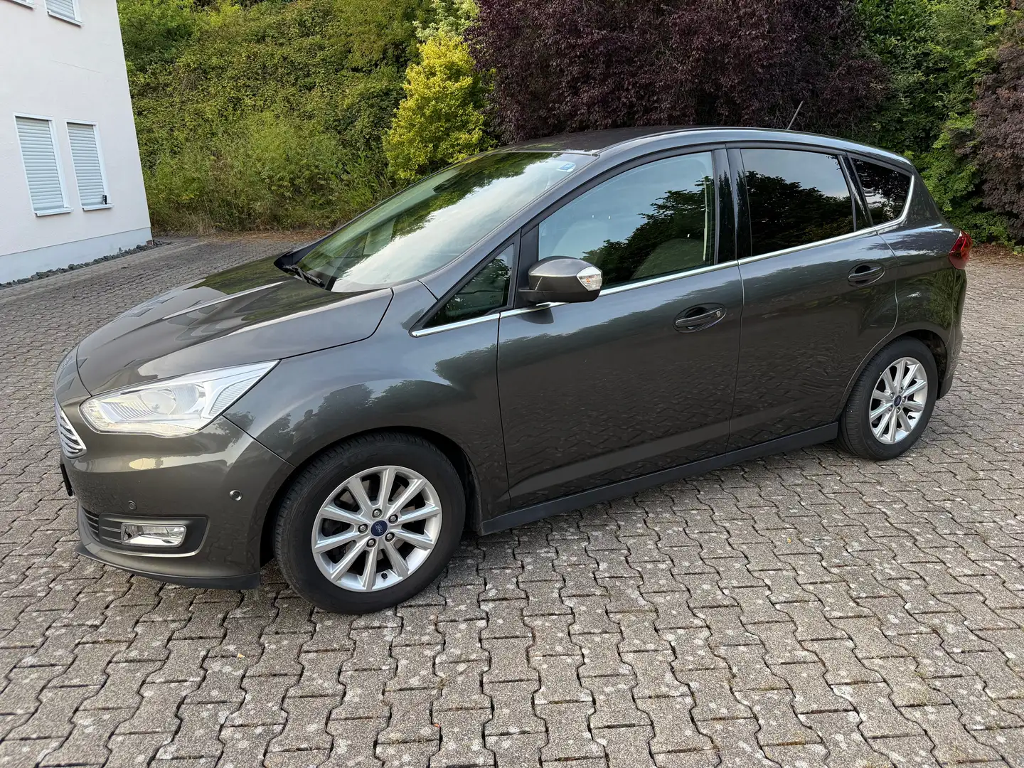 Ford C-Max 1.5 EcoBoost Titanium*NAVI*GRA*CAM*PDC*AHK*BRC*SHZ Grau - 2