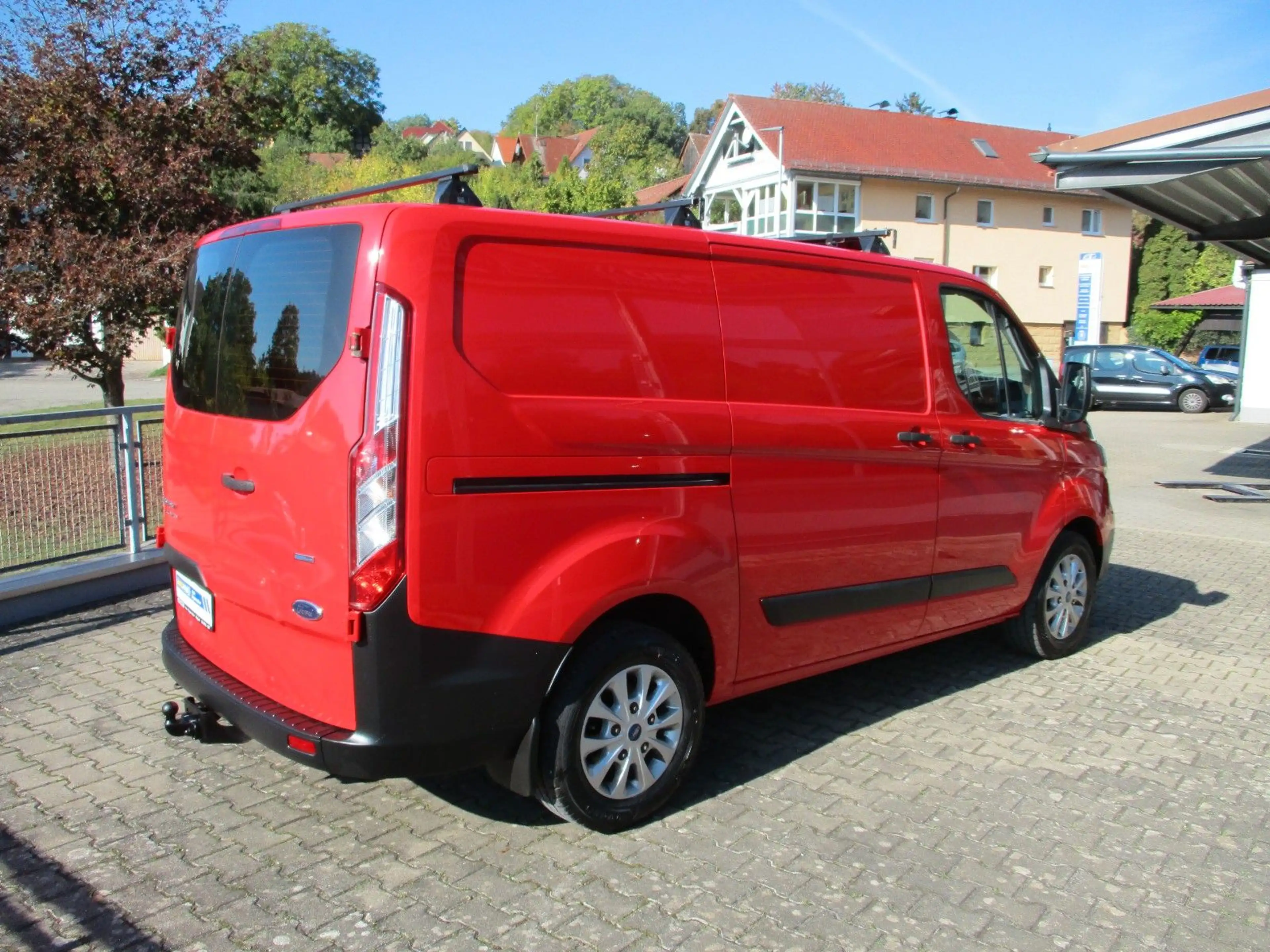 Ford Transit Custom LKW Guter Zustand/Camping/ Angler — photo 6