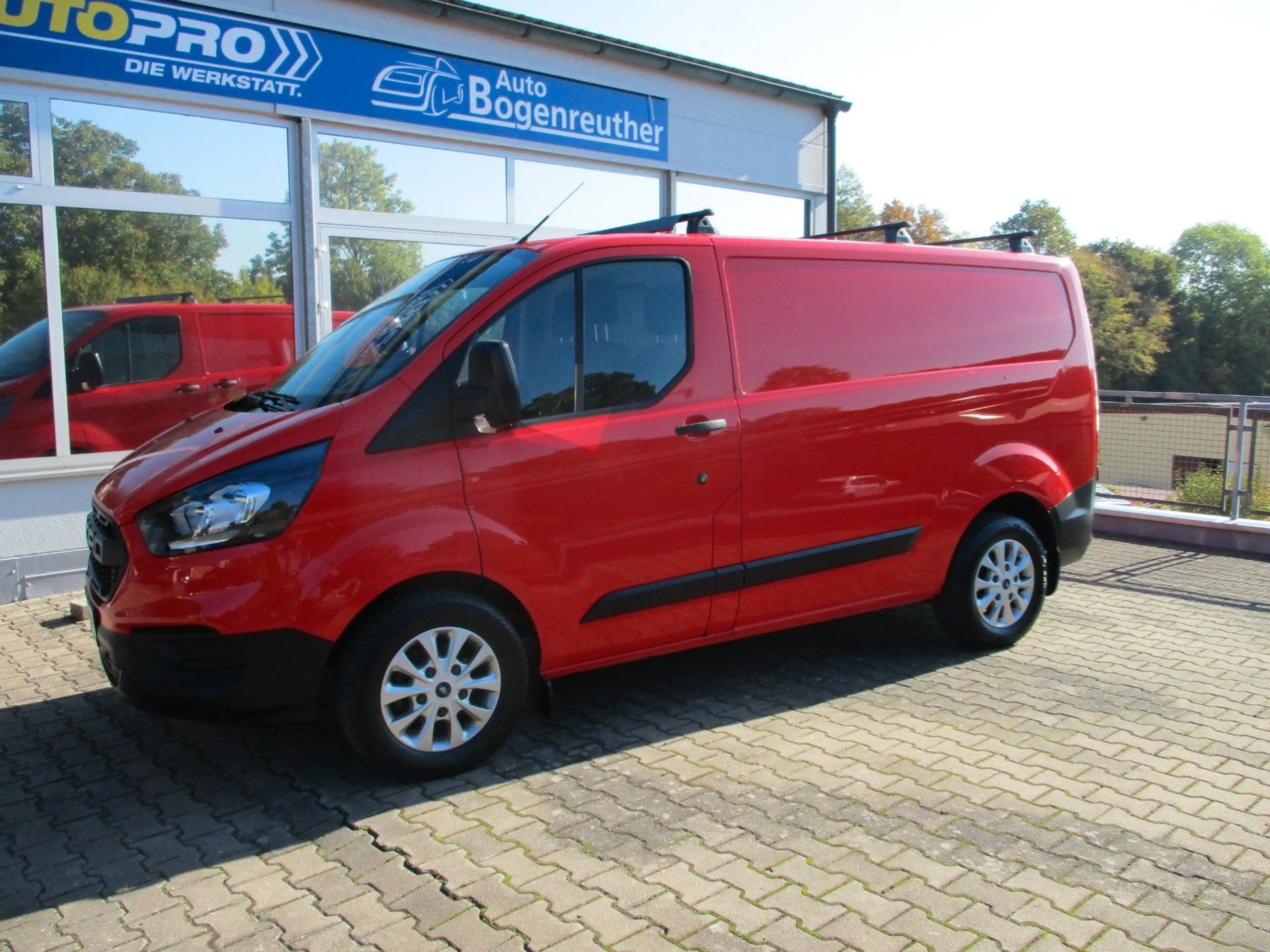 Ford Transit Custom LKW Guter Zustand/Camping/ Angler — photo 2