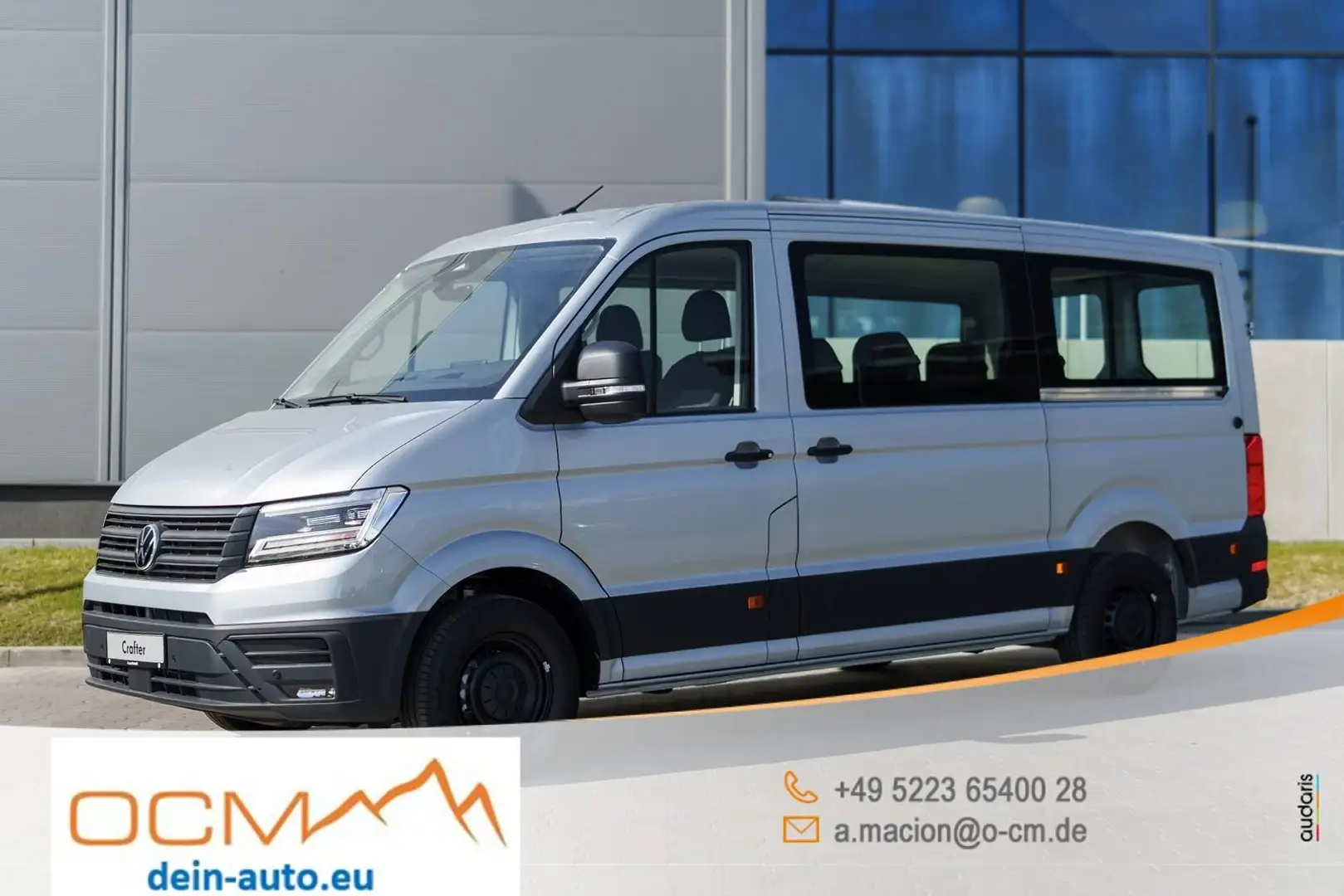 Volkswagen Crafter 35 MR 9 Sitzer LED Standheizung AHK Silber - 1