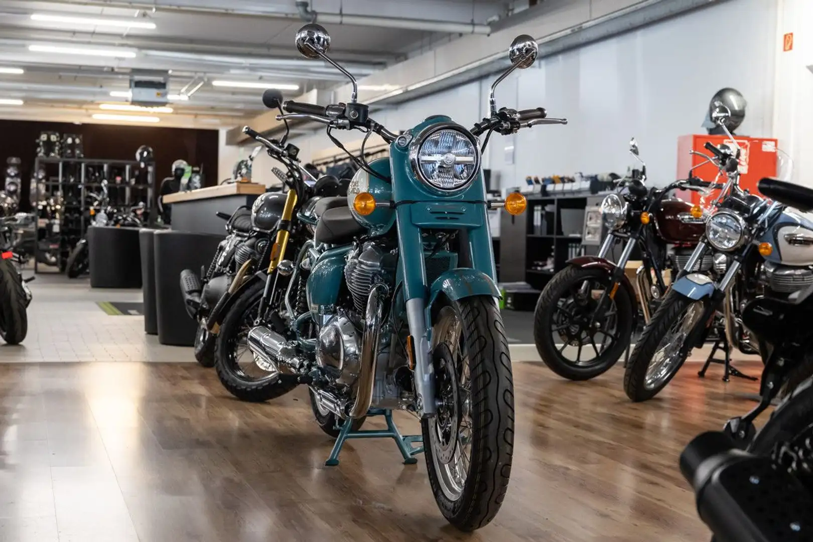 Royal Enfield Classic 650 neues Modell 2025, sofort lieferbar Verde - 2