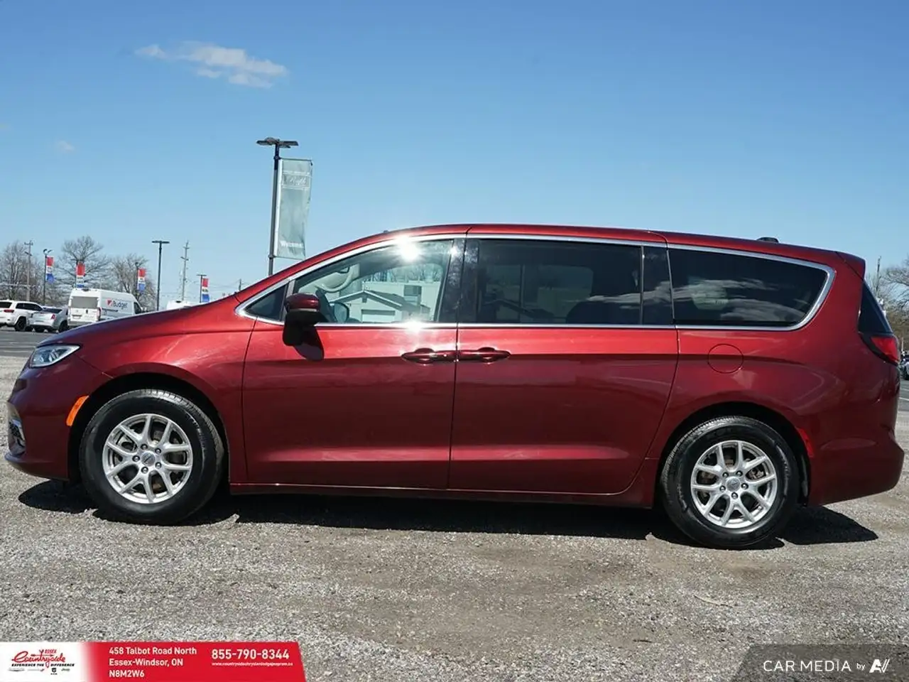 Chrysler Pacifica снимка Chrysler Pacifica