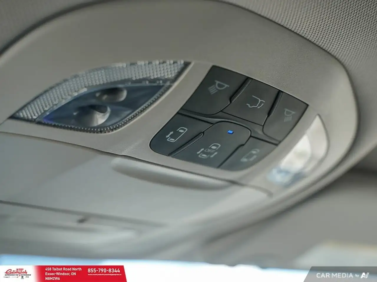 Chrysler Pacifica снимка Chrysler Pacifica
