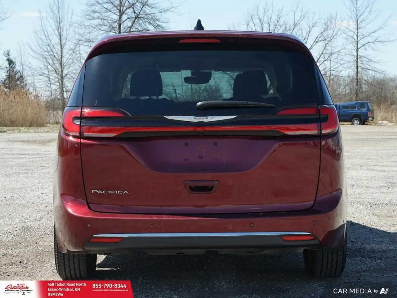 Chrysler Pacifica снимка Chrysler Pacifica
