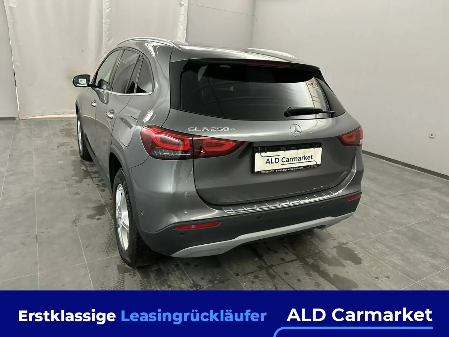 Mercedes-Benz GLA 250 e 8G-DCT Style Geschlossen, 5-türig, Automatik, 8- Gris - 2