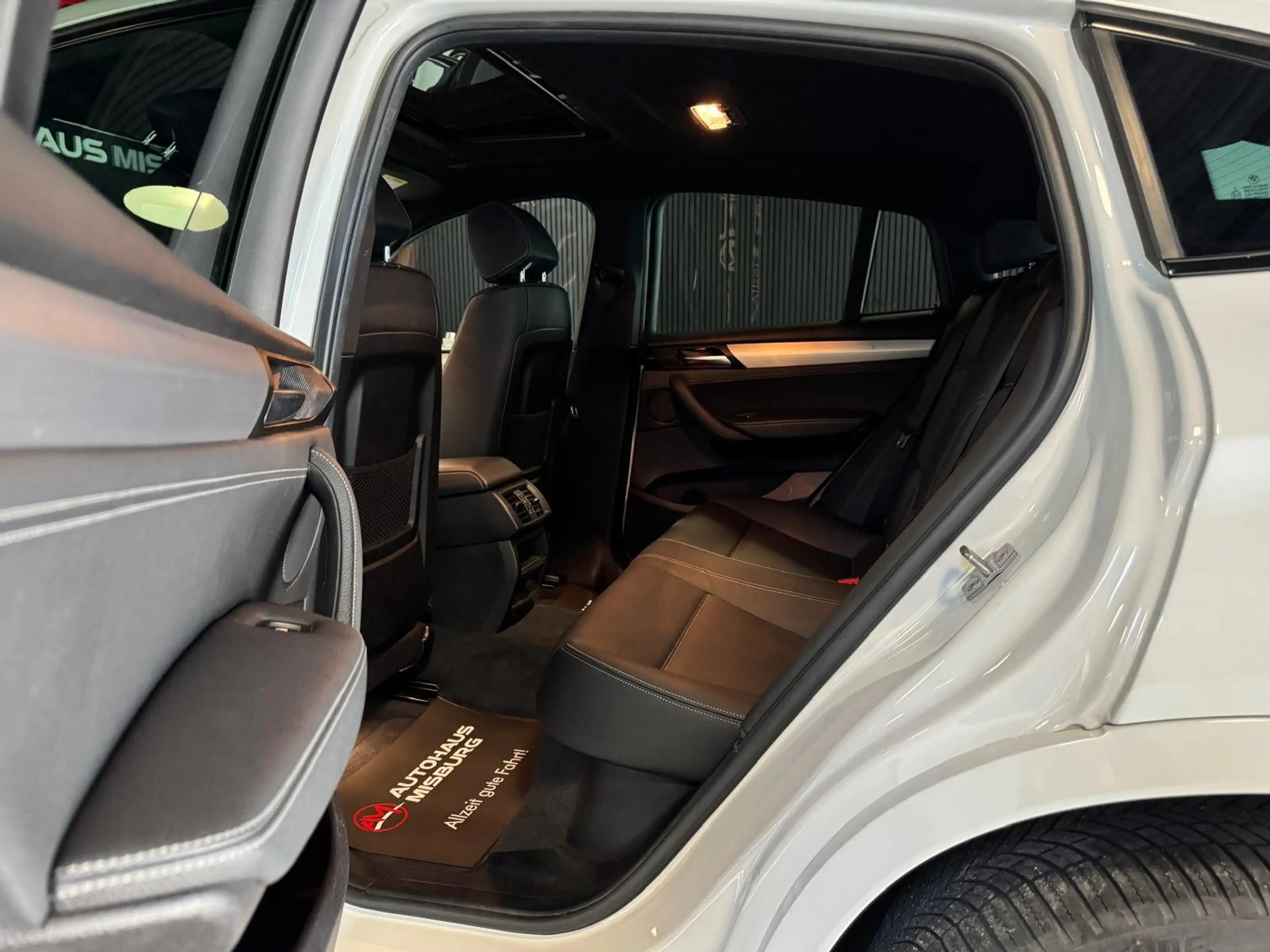 BMW X4 xDrive 30d M-Paket/Schiebedach+Head-Up+Kamera — photo 14