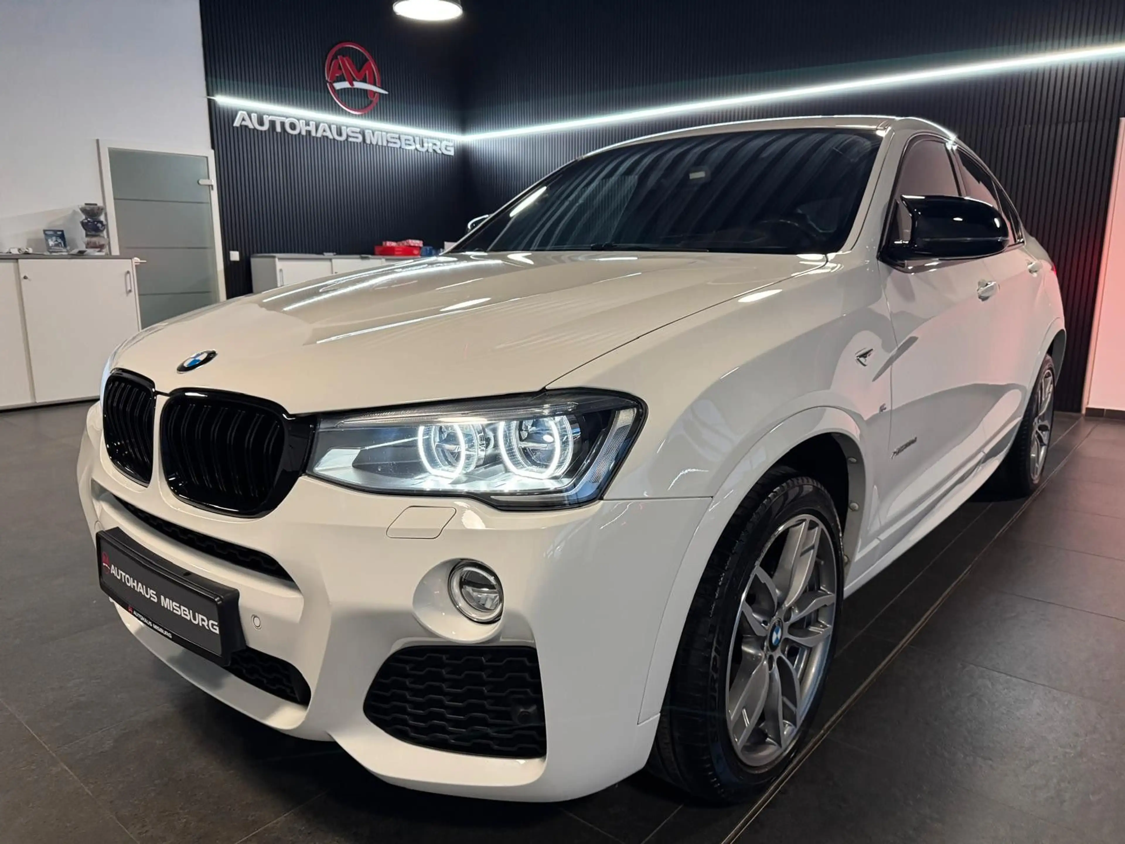 BMW X4 xDrive 30d M-Paket/Schiebedach+Head-Up+Kamera