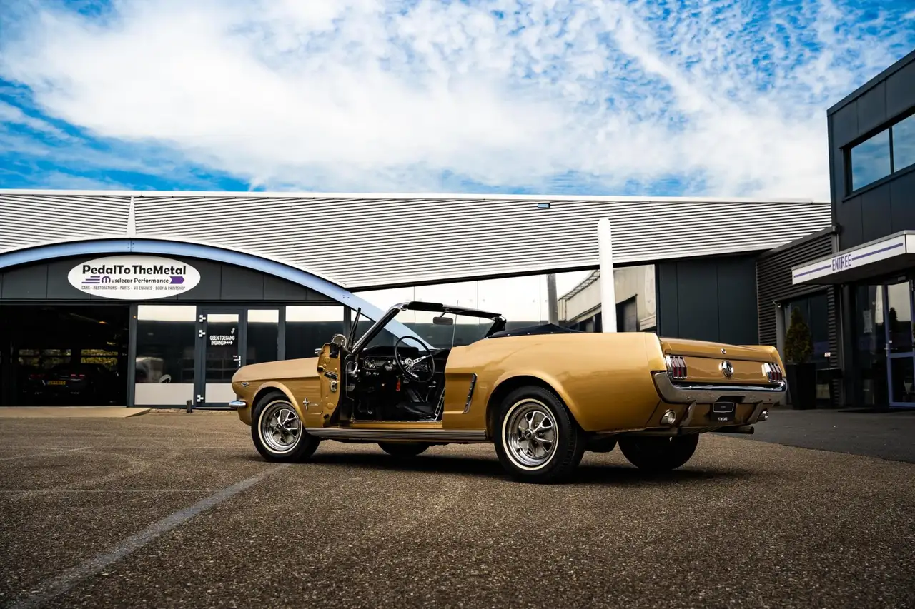 Ford Mustang K-Code Convertible, foto 5