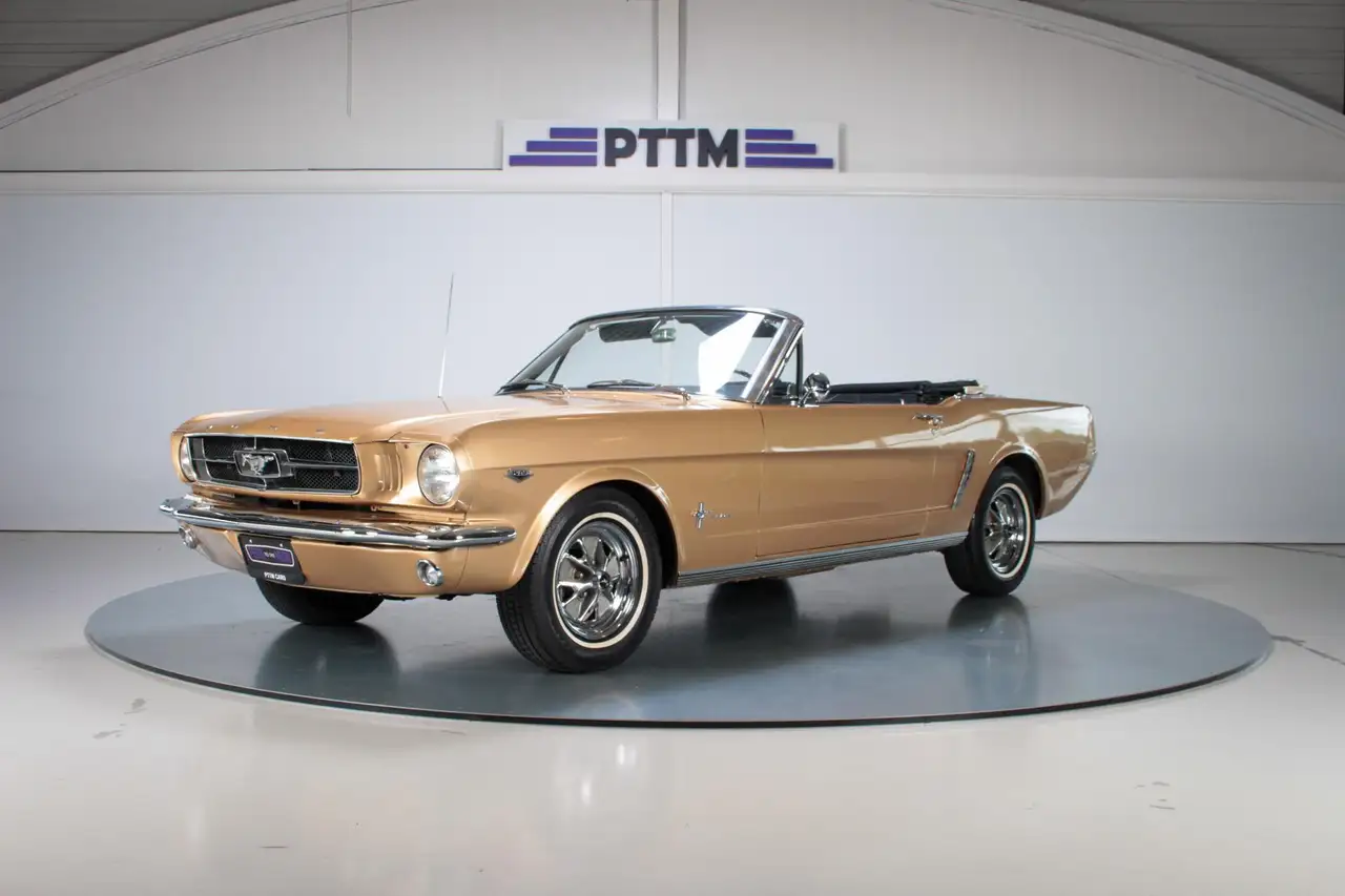 Ford Mustang K-Code Convertible, foto 7