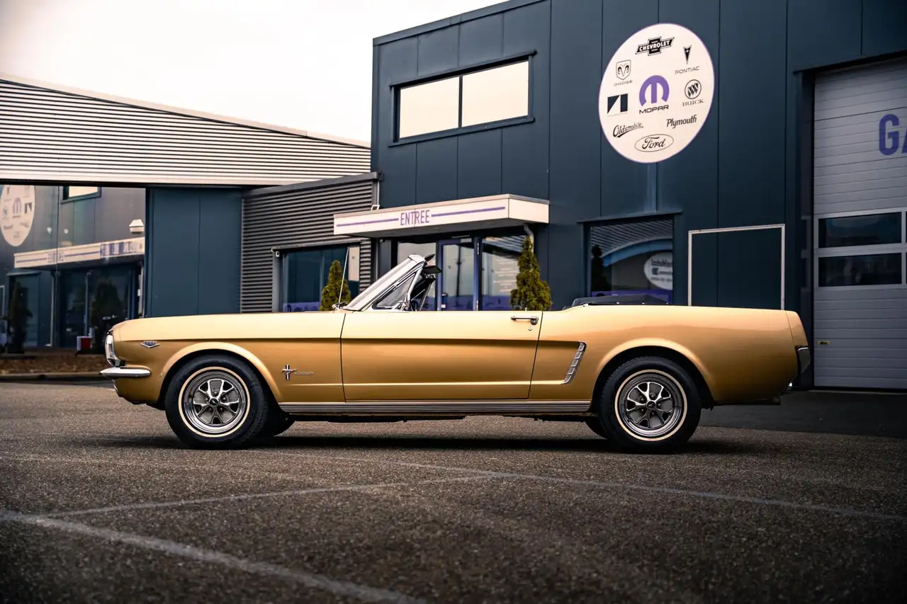 Ford Mustang K-Code Convertible, foto 2