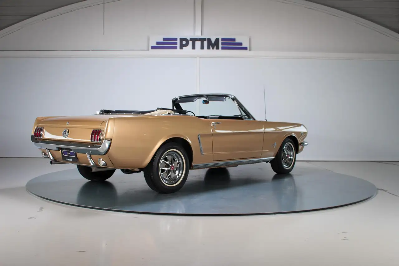 Ford Mustang K-Code Convertible, foto 11