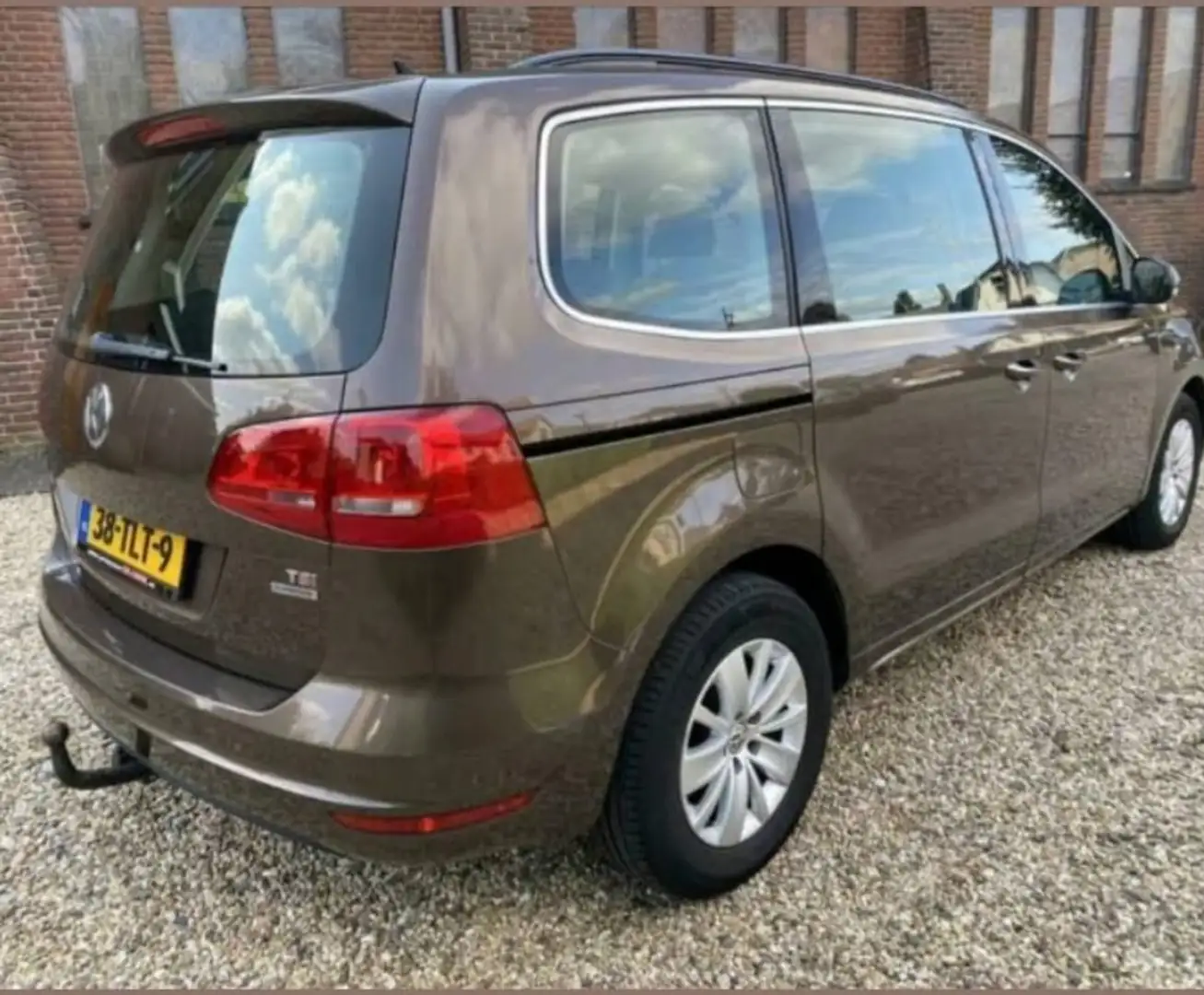 Volkswagen Sharan Sharan 1.4 TSI Comfortl. 7p Bruin - 2