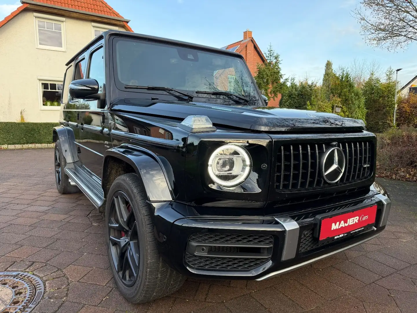 Mercedes-Benz G 63 AMG MEMO*BURMESTER*SDACH*ACC*LED*SBELÜFTUNG Schwarz - 1
