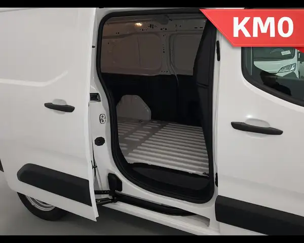 Peugeot Partner view 7