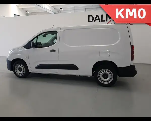 Peugeot Partner view 3