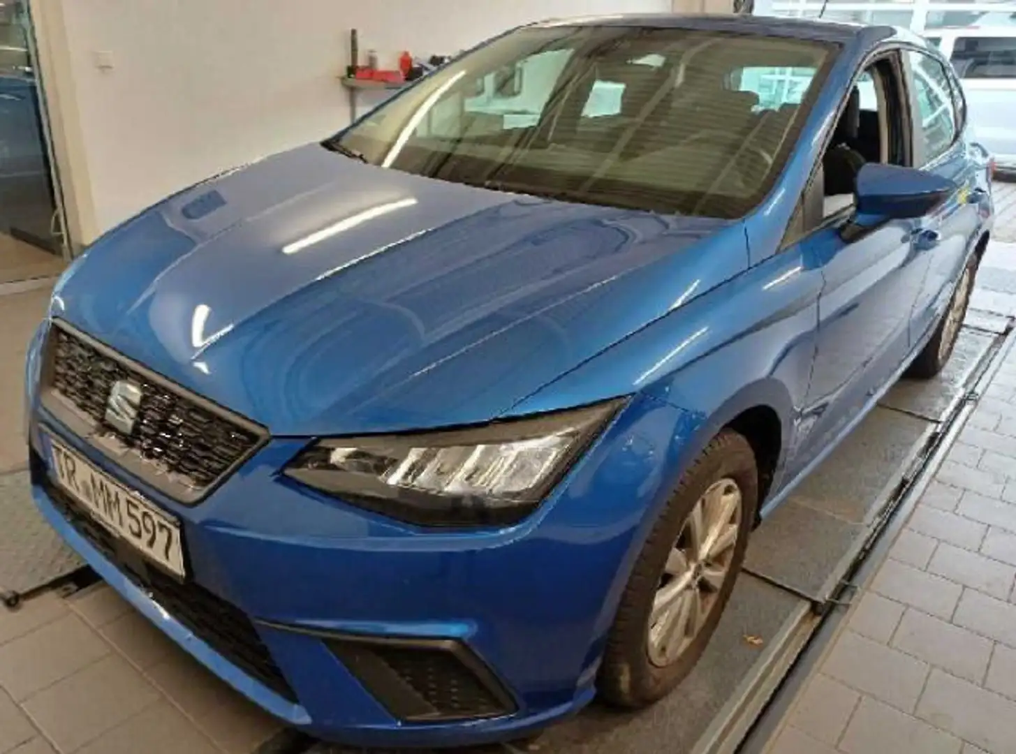 SEAT Ibiza 1.0 TSI Style SHZ LED Tempomat Blau - 2