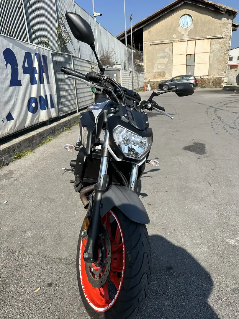 Yamaha MT-07 - 1
