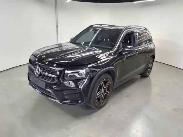 Mercedes-Benz GLB 220 4M PANO*ACC*AHK*19Z*AMG*FACELIFT*KAM