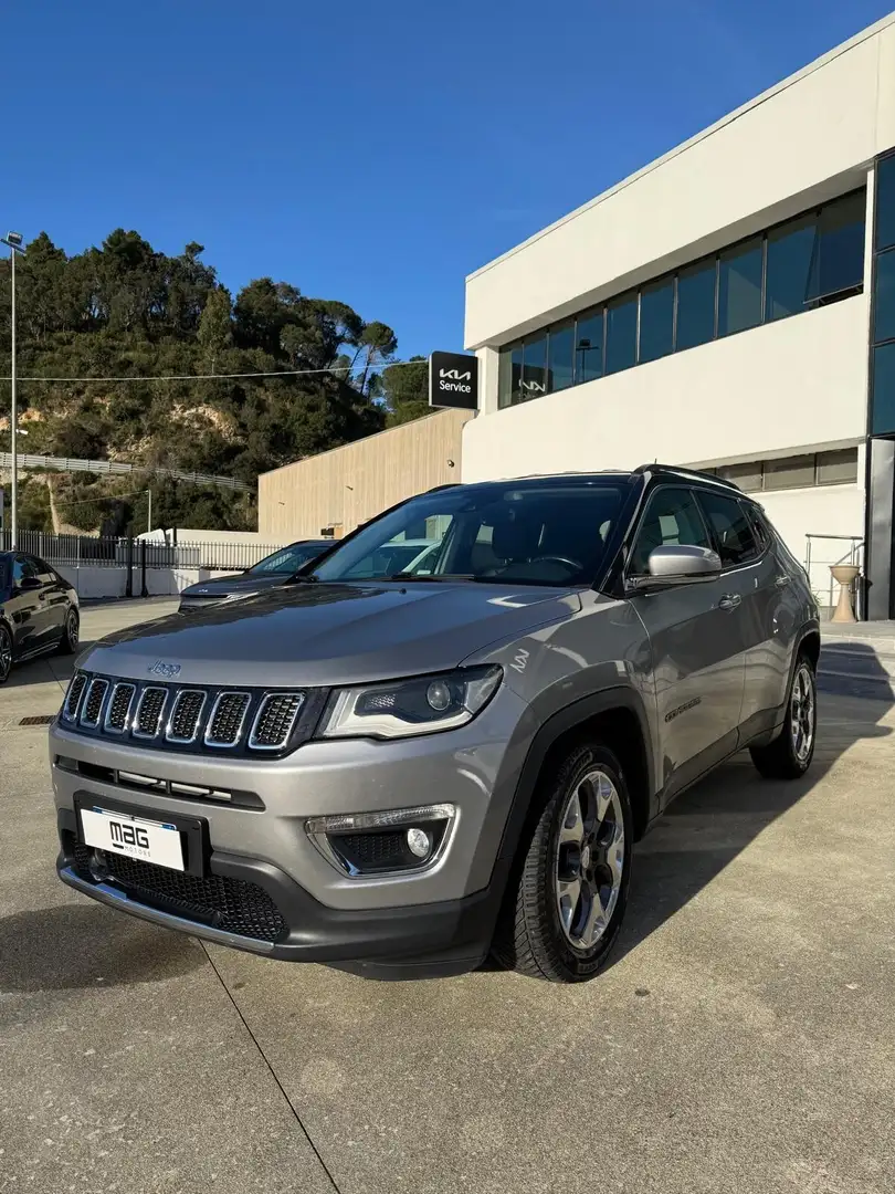 Jeep Compass 1.6 Multijet II 2WD Limited Szürke - 2