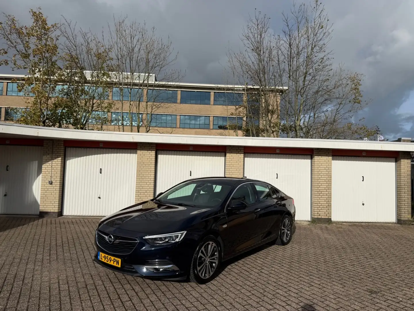 Opel Insignia Grand Sport 1.5 Turbo Innovation Albastru - 2
