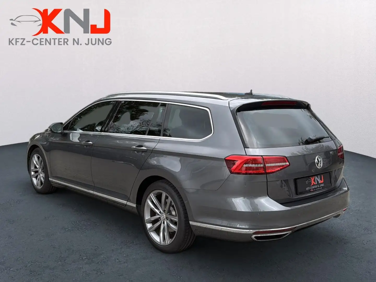 Volkswagen Passat Variant Highline | 2. Hand | Massage Grau - 2
