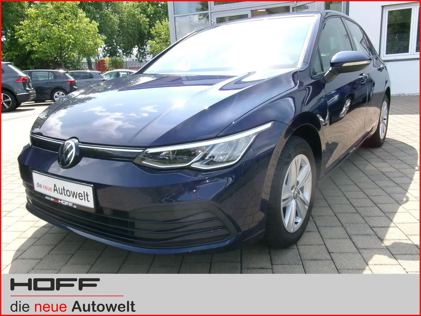 Volkswagen Golf VIII 1.0 TSI Life Navi ACC SHZ APP Einpark. v+h DA Bleu - 2