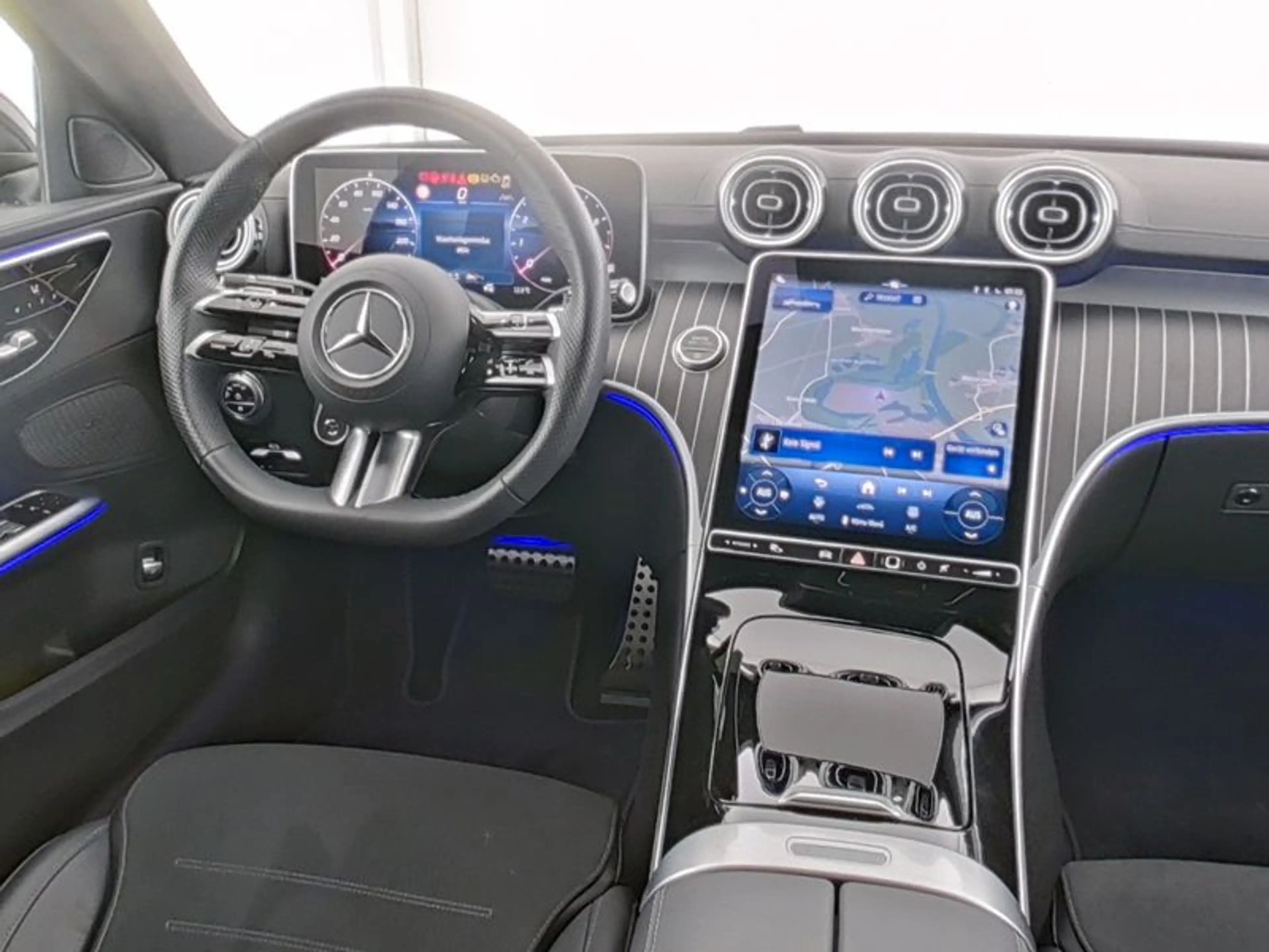 Mercedes-Benz C 180 AMG/Edition/Pano/Night/Fahrassist+/GUARD — photo 7