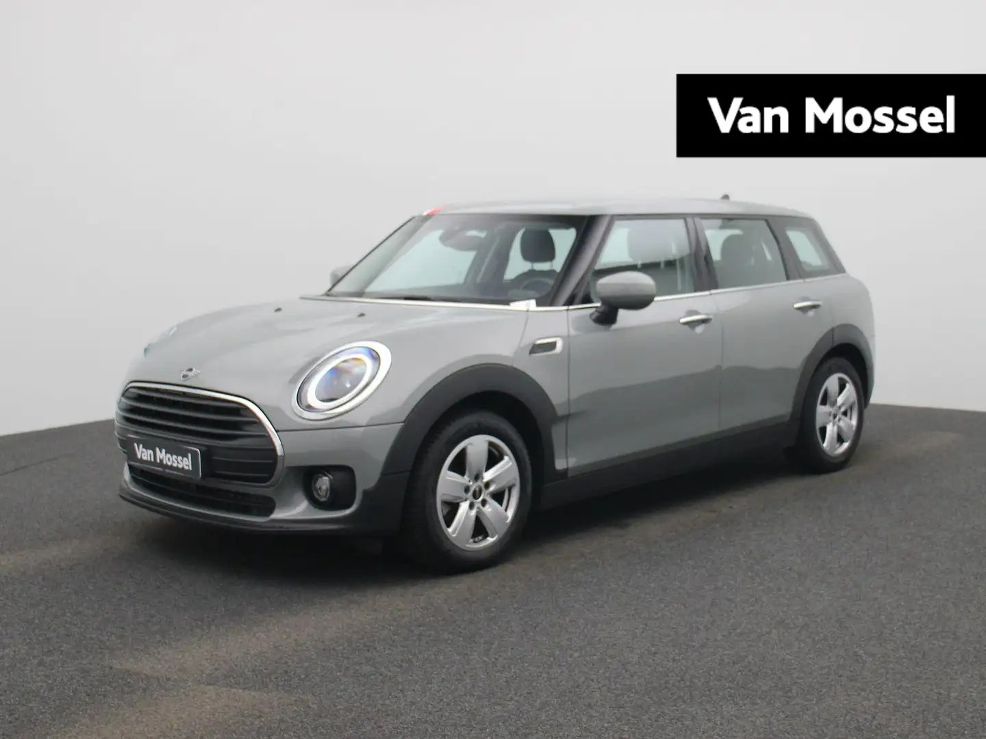 MINI Cooper Clubman Mini 1.5 Essential AUTOMAAT | Navigatie | Climate- Grijs - 1