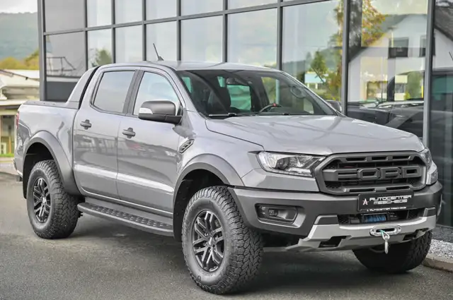 Ford Ranger view 3