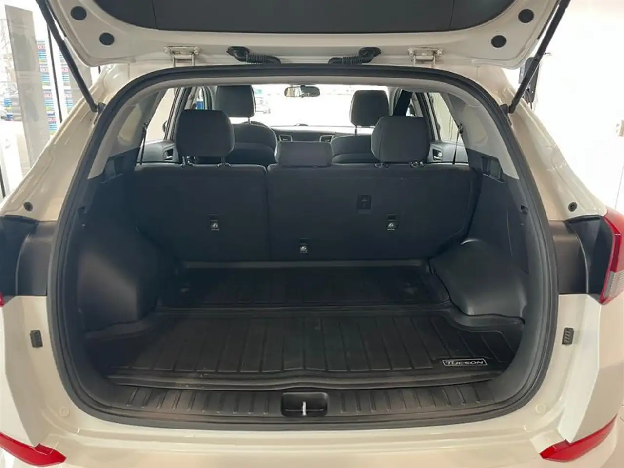 Hyundai TUCSON снимка Hyundai TUCSON