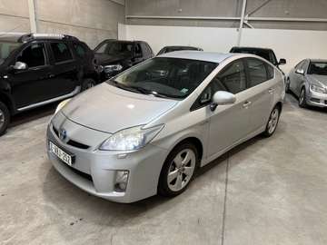Hybrid 1.8i VVT-i Terra // Xénon