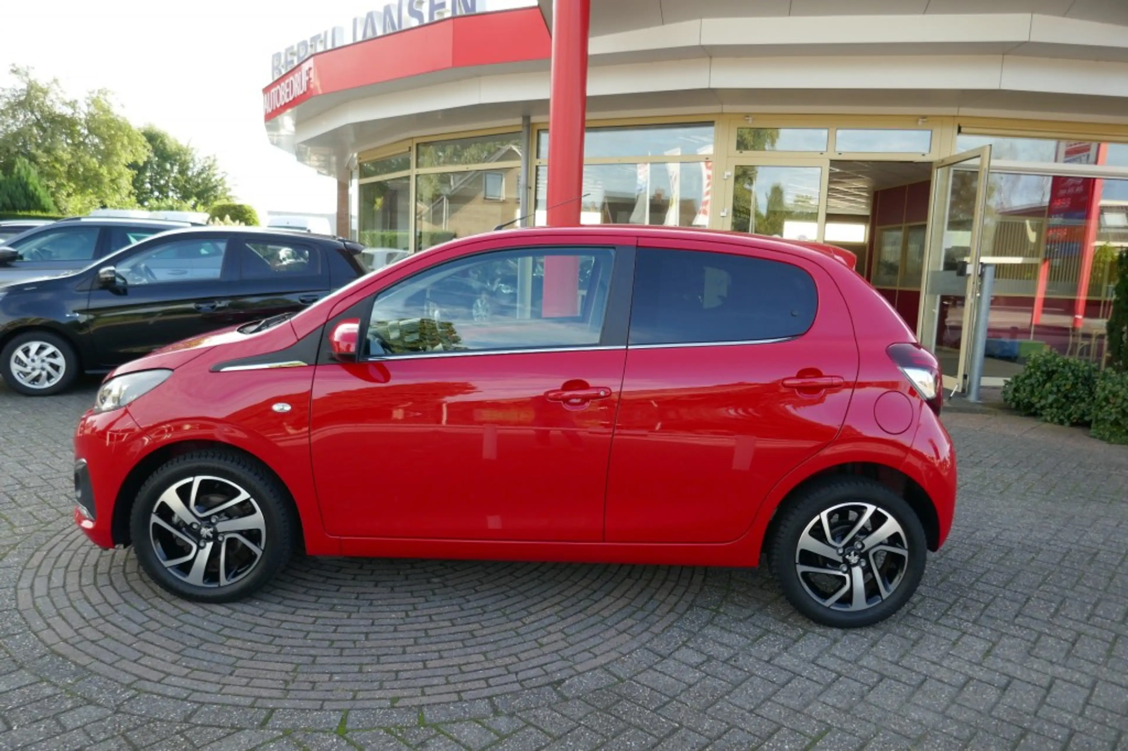 Peugeot 108 1.0 E-VTI ALLURE  NAVI BIJ APP/ APPLE CARPLY ANDOI — photo 6