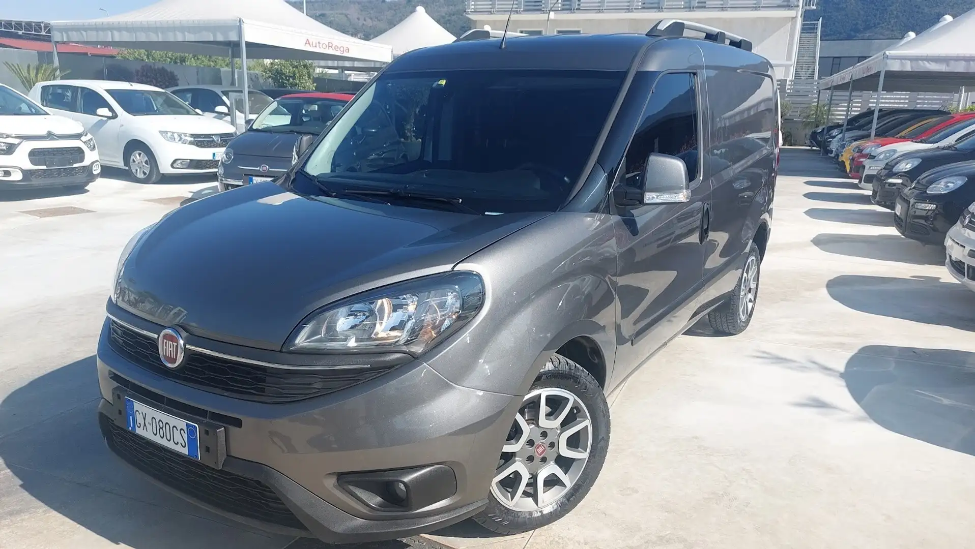Fiat Doblo Doblò 1.6 MJT 105CV S&S PC-TN Cargo Lounge Gri - 1