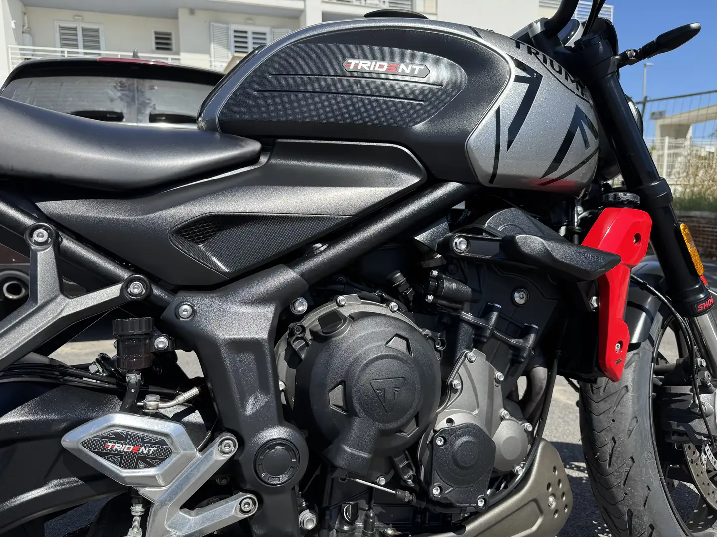 Triumph Trident 660 - 1
