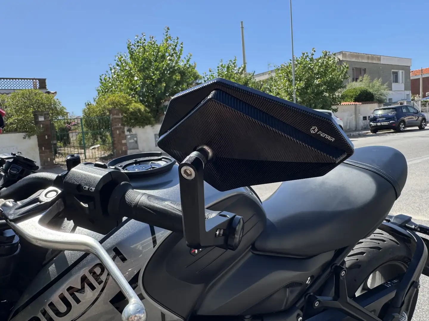 Triumph Trident 660 - 2