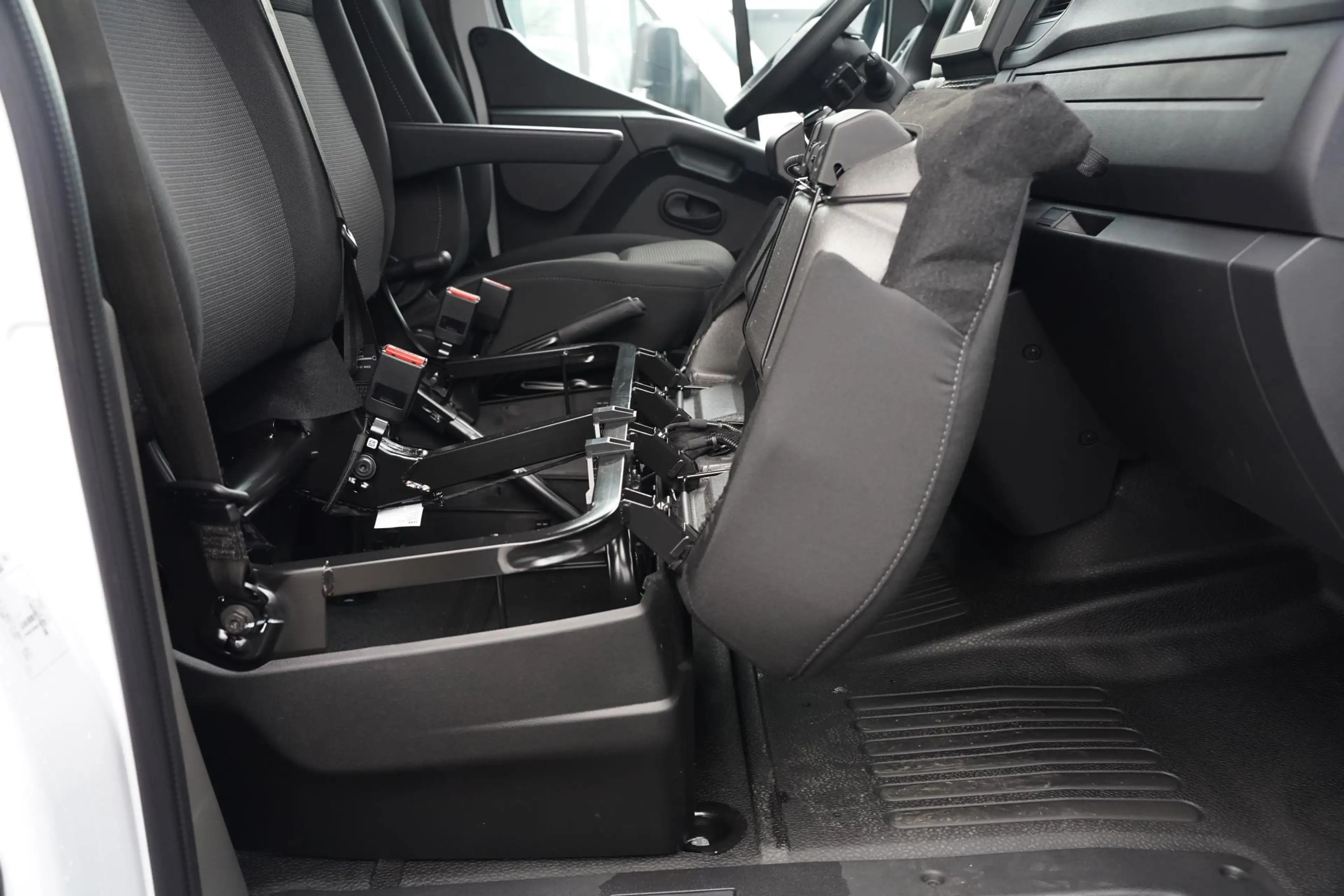 Renault Master 2.3 DCI 135 pk L3H2 Navi, Camera, Laadruimte Pakke — photo 24