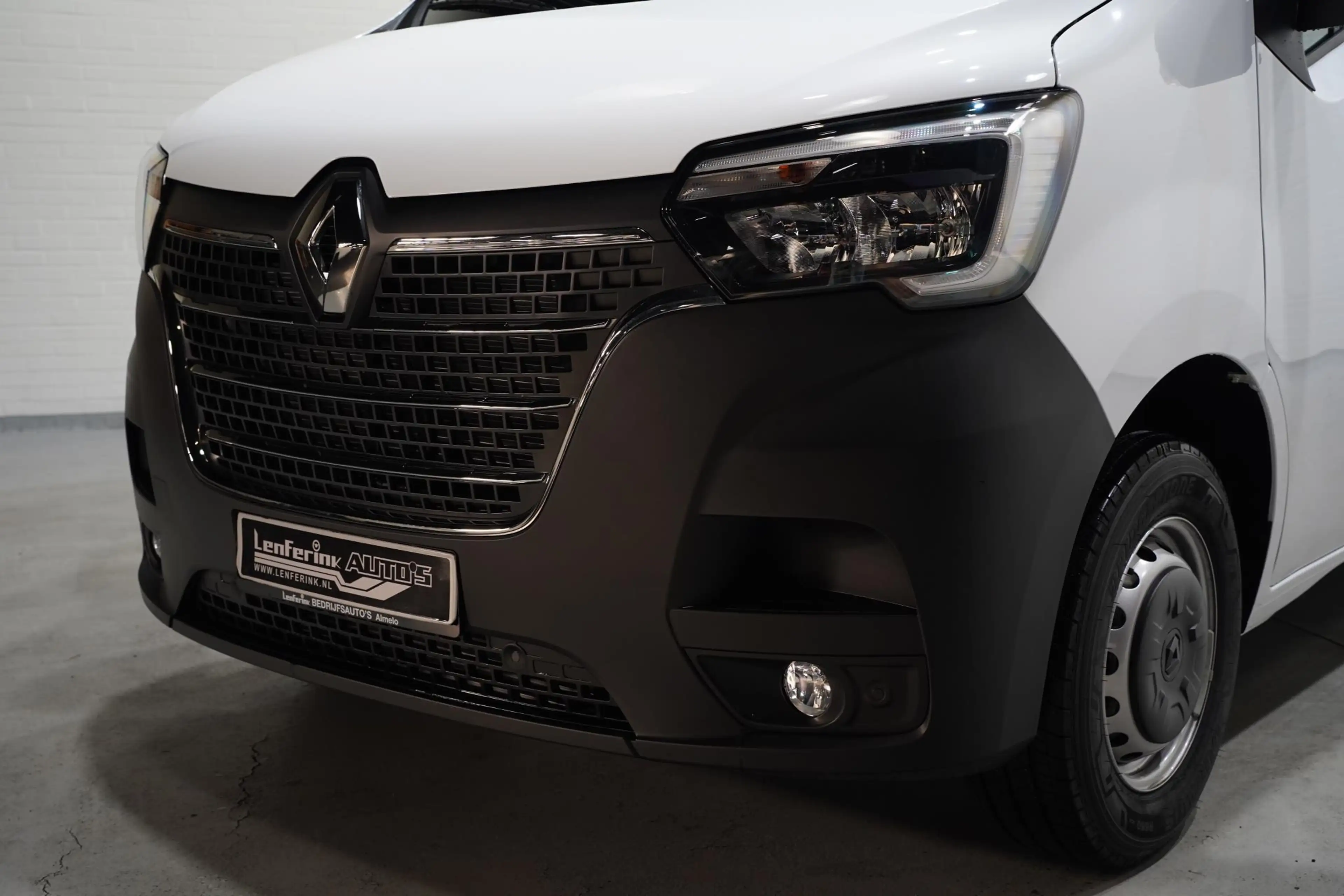 Renault Master 2.3 DCI 135 pk L3H2 Navi, Camera, Laadruimte Pakke — photo 15