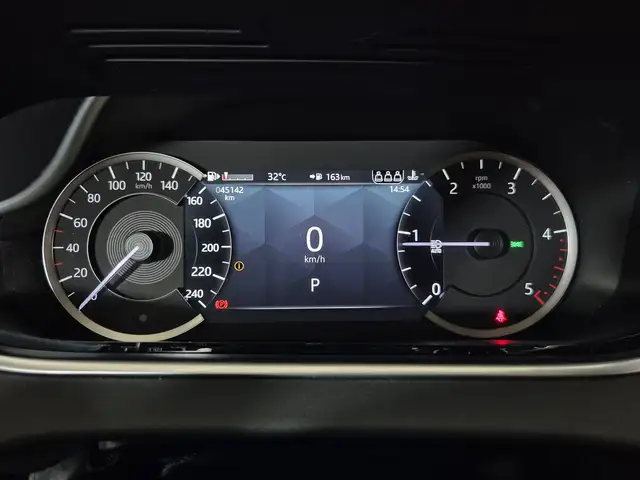 Land Rover Range Rover Evoque view 13