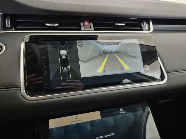 Land Rover Range Rover Evoque view 14