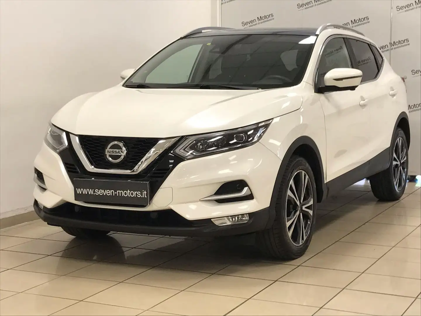 Nissan Qashqai 1.3 DIG-T 160 CV N-Connecta Wit - 1