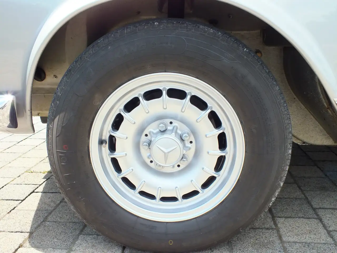 Mercedes-Benz SL 280 Pagode - Note 1 / ClassicData 208k, foto 12