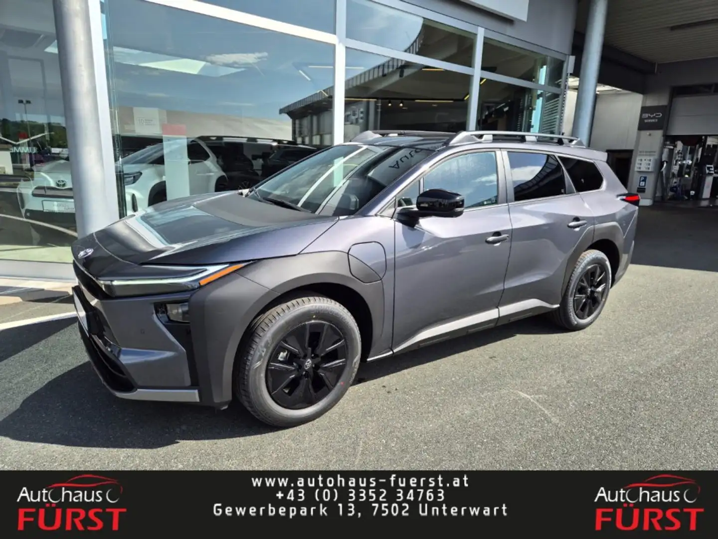 Toyota bZ4X Touring 5-Türer Teamplayer 2WD Grau - 1